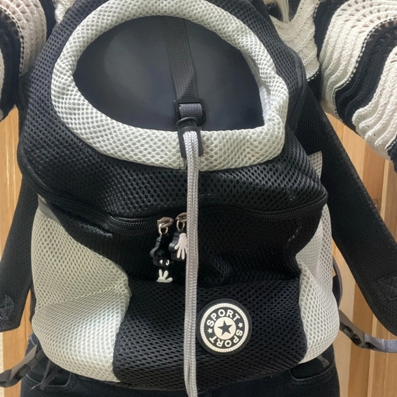 Dog Backpack Brand New in Size Medium - Picture 8 of 16